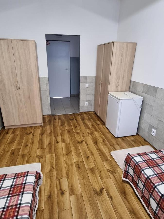 Hostel Rakoniewicka Poznań Esterno foto